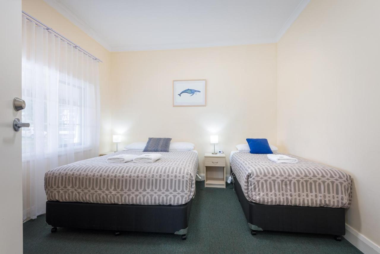 Albany Holiday Units Bagian luar foto