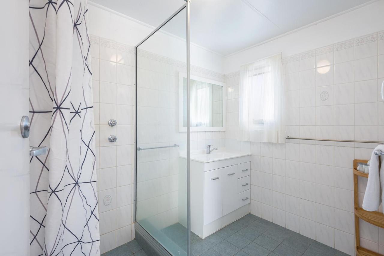 Albany Holiday Units Bagian luar foto